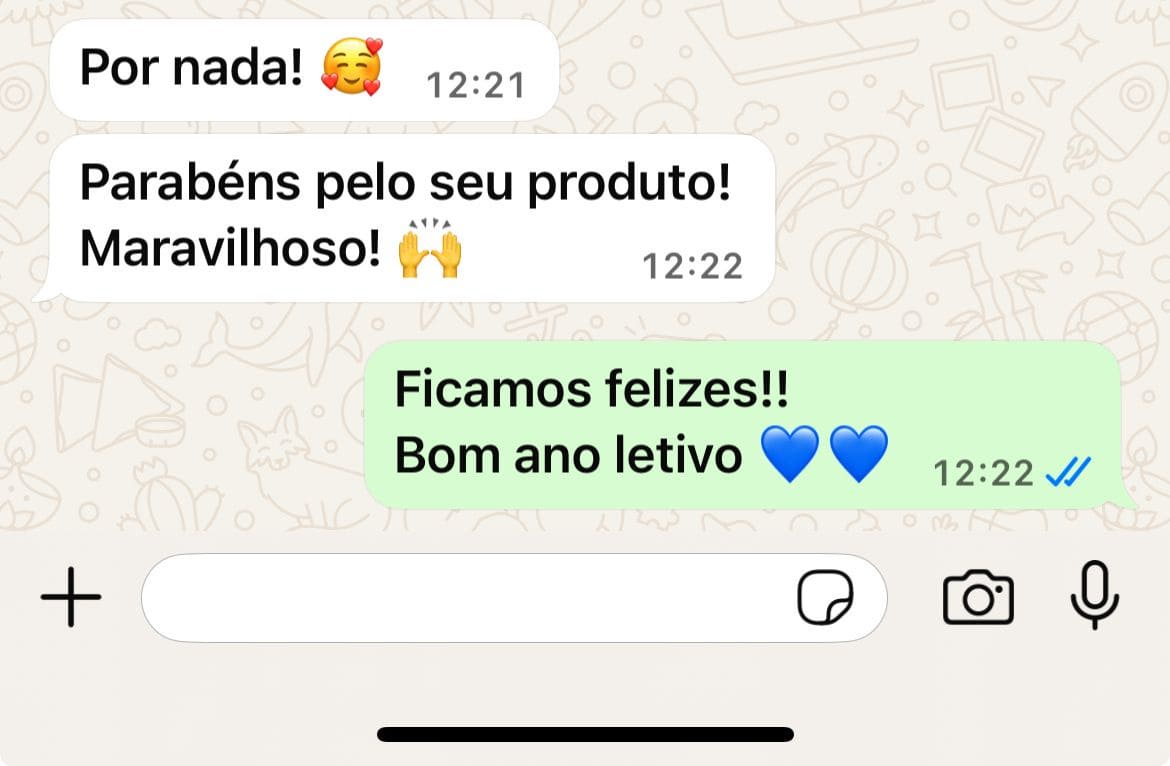 Depoimento de professora elogiando o produto